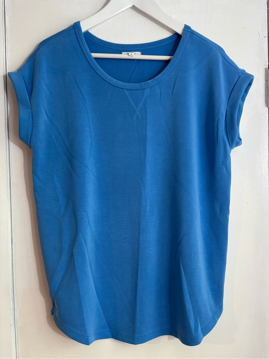 Maurices Tops - Maurices Bright Blue Short Sleeve Crewneck Tee